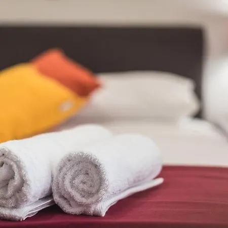 Apartamento One Bedroom For 2 Ppl Atenas